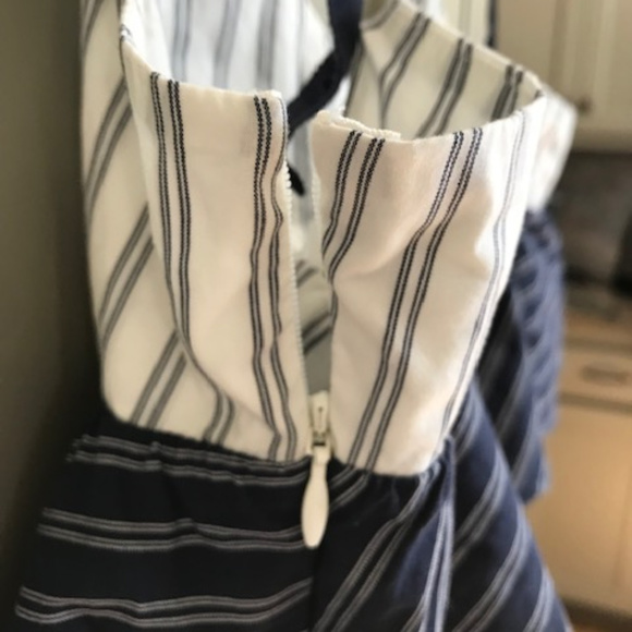 Joie Ruffled Layered Crop Top - Size Medium - Picture 4 of 4